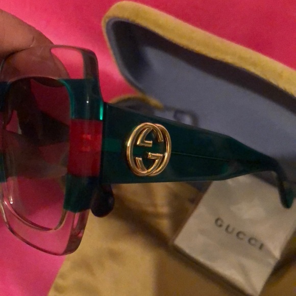 Authentic Gucci glasses - Picture 2 of 3